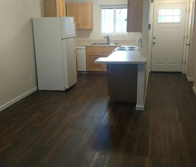 2700 SW Western Blvd — Photo 2