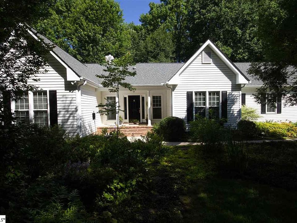1st image of 103 Sturbridge Dr