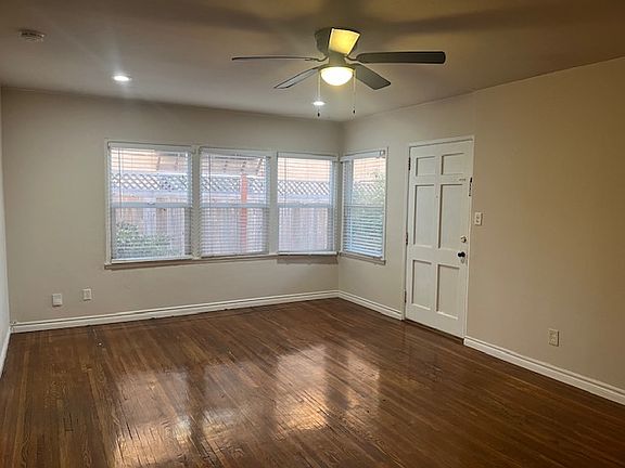 2nd image of 846 Diamond St