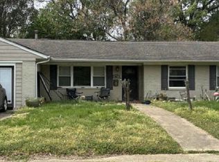 957 Sunnyside Dr, Virginia Beach, VA 23464