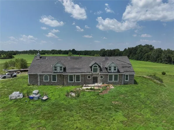 29312 S Sawmill Rd, Harrisonville, MO 64701