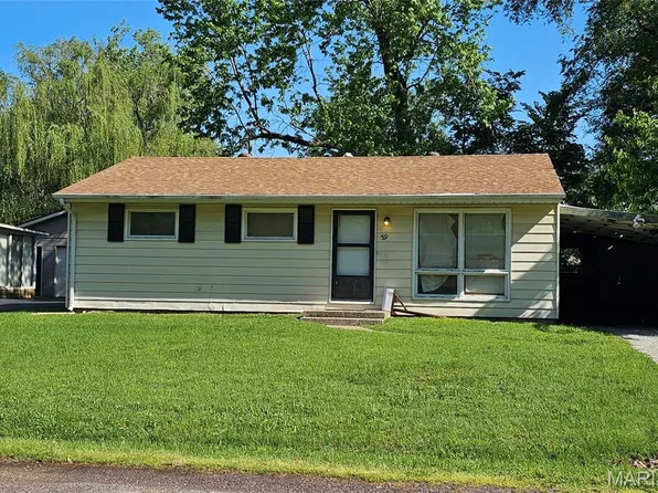 59 Lillian Dr, Belleville, IL 62226