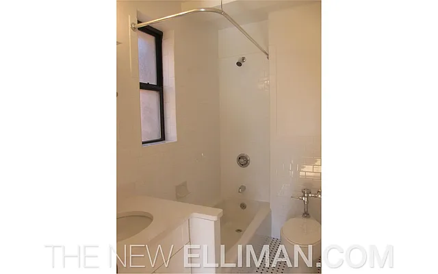 Rented by Douglas Elliman | media 36