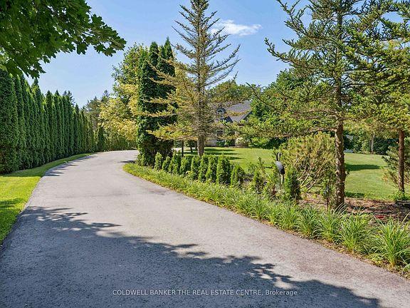 3rd image of 54 Pine Post Rd