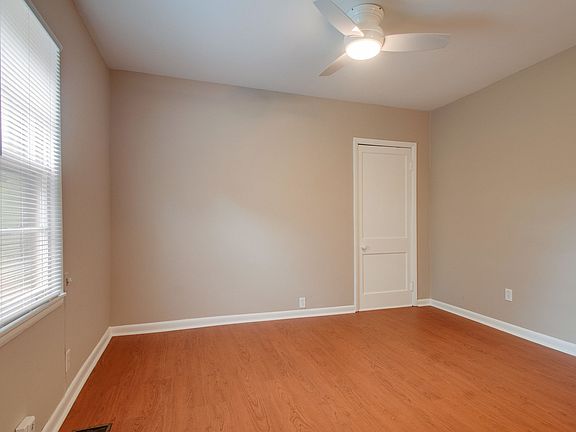 3rd image of 3735 Central Ave #B1
