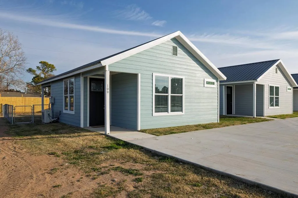 12308 Liberty School Rd — Photo 1