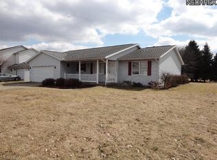 102 S Northwood Dr, Dover, OH