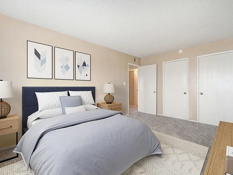 Village Ceres Apartments — Photo 13