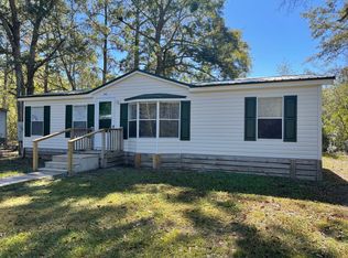 45 Barrett Cemetery Rd NE, Ludowici, GA 31316