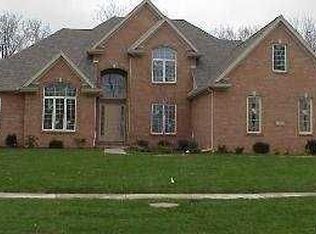 7873 Quail Creek Rd, Maumee, OH 43537