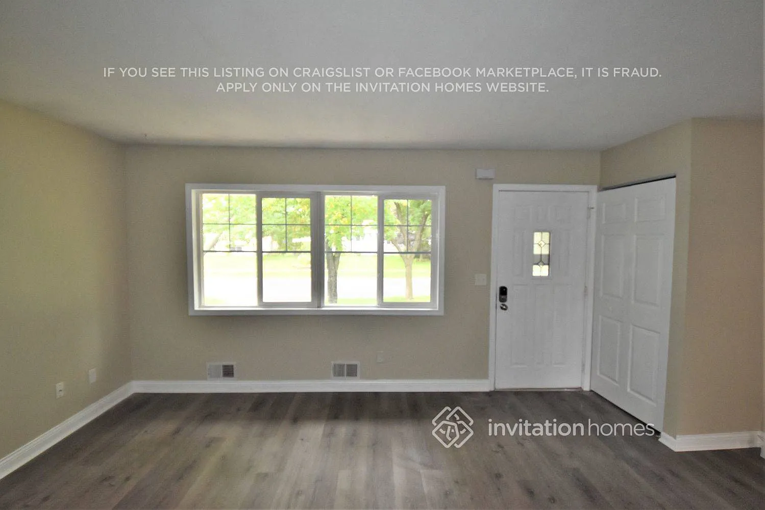937 Blackoaks Ln Anoka, MN 55303 — Photo 2