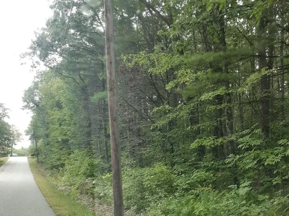 017 Hatch Road, Auburn, ME 04210