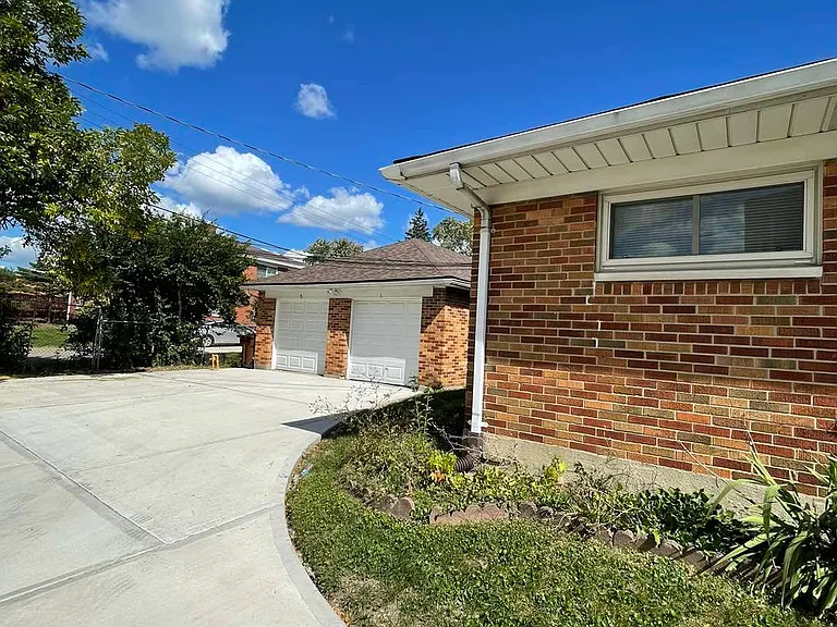 603 Mossoak Dr #603 — Photo 3