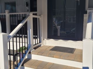 23 N Rosborough Ave, Ventnor, NJ 08406