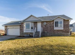 7689 W Blue Ribbon Bay, Magna, UT 84044