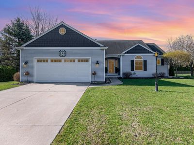 300 Colorado Ridge Dr, Hemlock, MI, 48626