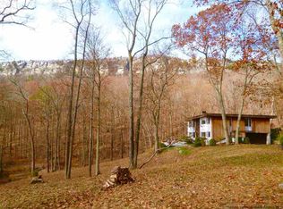 118 Sparkling Ridge Rd, New Paltz, NY 12561