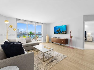 3600 Mystic Pointe Dr APT 614, Aventura, FL, 33180