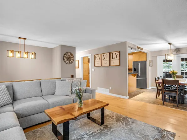 11472 85th Ave, Delta, BC V4C 2T7