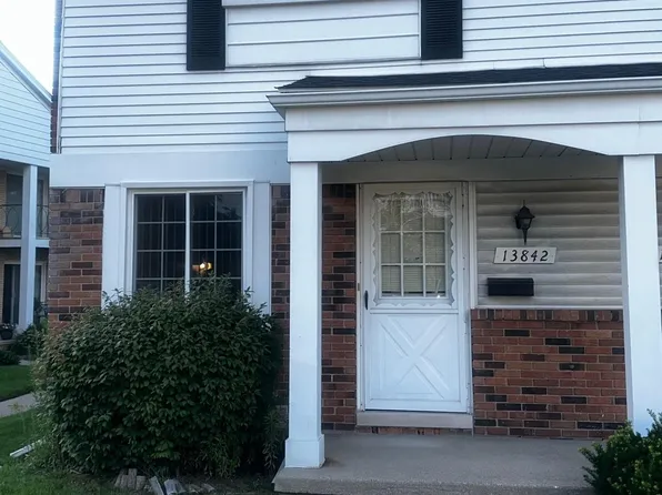 13842 Keating Dr, Sterling Heights, MI 48312