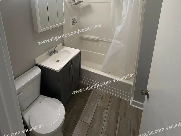 3910 Deodar St — Photo 12