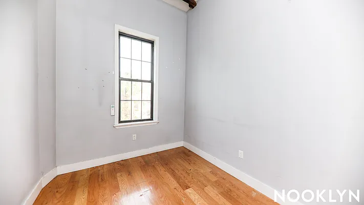 Rented by Nooklyn NYC LLC | media 28