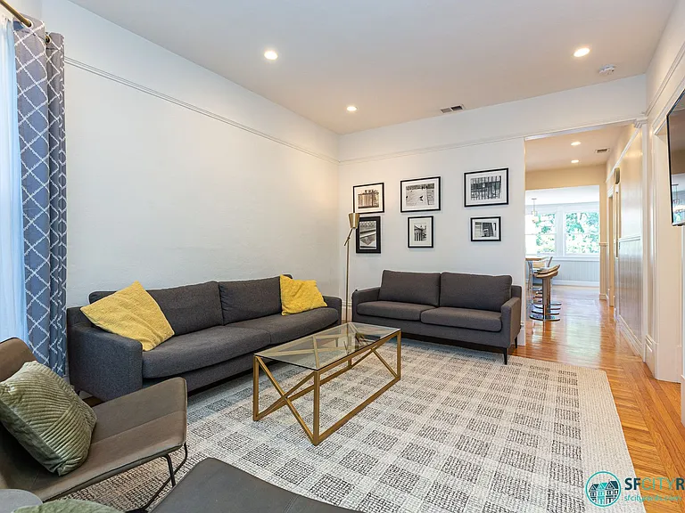 170 Eureka St — Photo 7