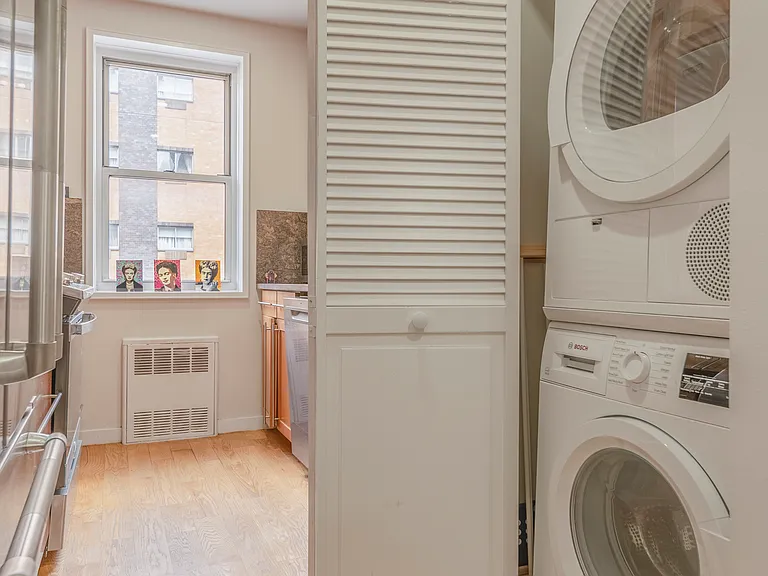 170 W 23rd St #4N — Photo 7