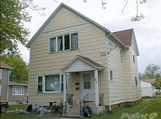 63 5th Ave SW, Wells, MN 56097