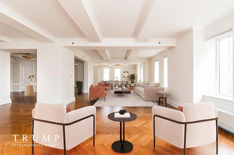 502 Park Avenue — Photo 4