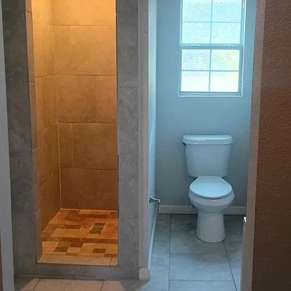 312 McKnight Dr — Photo 9