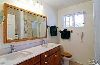 4th image of 1624 San Anselmo Ave