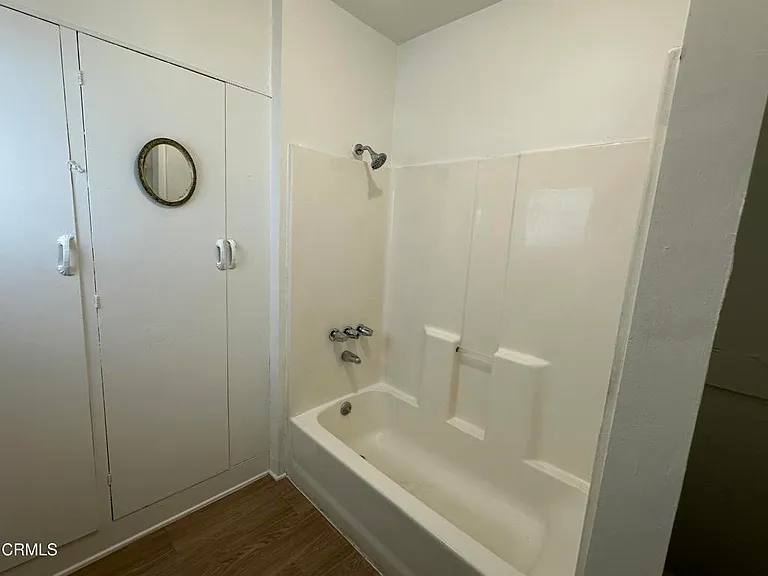 2122 Navarro Ave — Photo 26