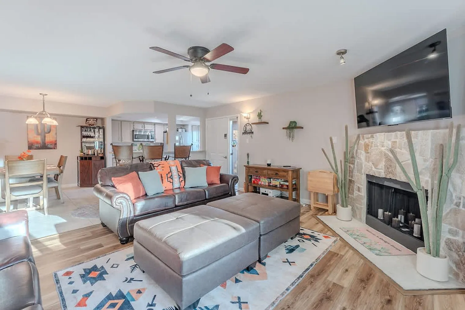 2 bed, 2.0 bath, $3,374 — Photo 2