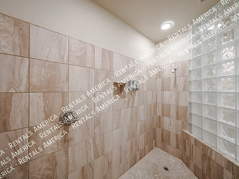 7402 E Hum Rd #16 — Photo 41