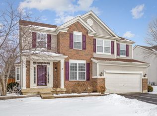53 Briarwood Dr, Gilberts, IL 60136