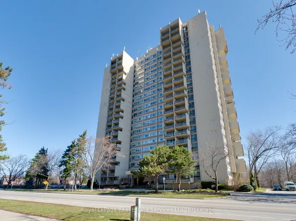 1359 White Oaks Blvd #2004, Oakville, ON L6H 2R8