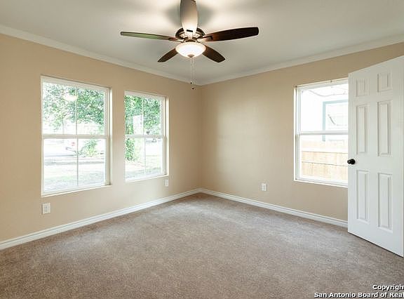 5th image of 938 W Hermosa Dr