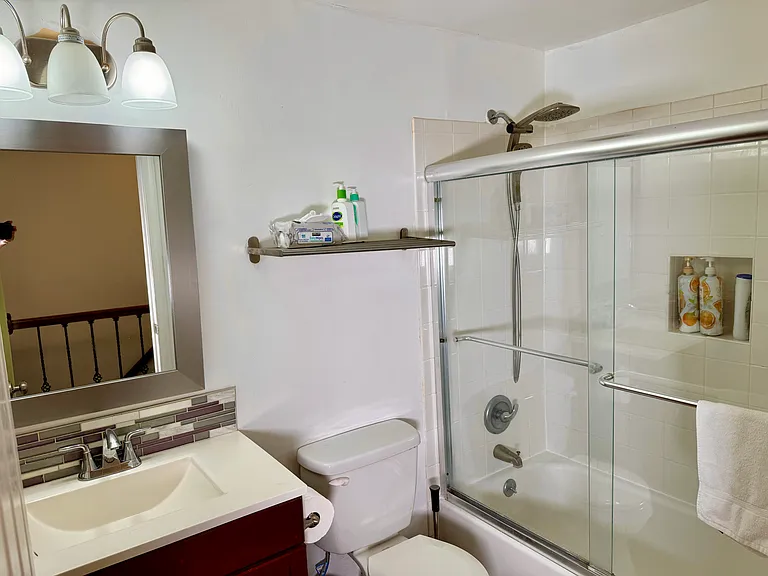 5203 Harbor Court Dr — Photo 26