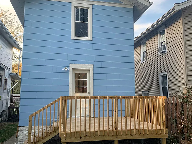 3025 W 28th St — Photo 16