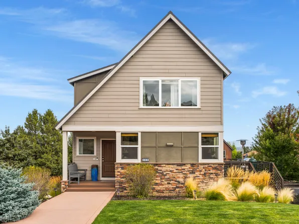 328 Parks Loop, Redmond, OR 97756