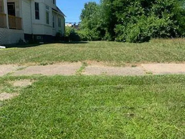 1427 Sheridan St, Detroit, MI 48214
