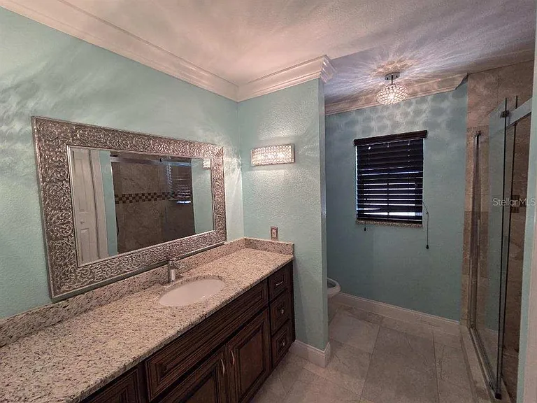 3927 E Eden Roc Cir — Photo 19