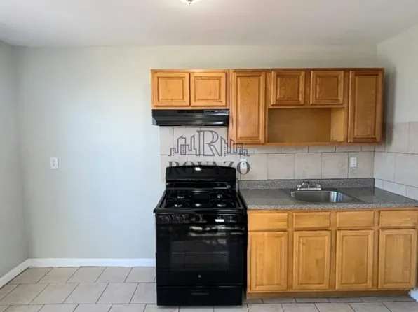 76 N 9th St, Newark, NJ