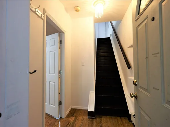 241 55th Street image 7 of 7