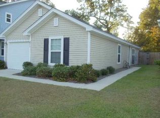 8912 Arbor Glen Dr, North Charleston, SC 29420