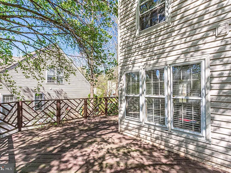 12224 Dapple Gray Ct — Photo 38