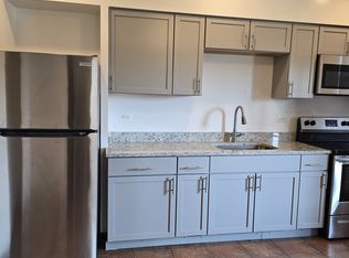 5609 S. Michigan, Chicago, IL 60637