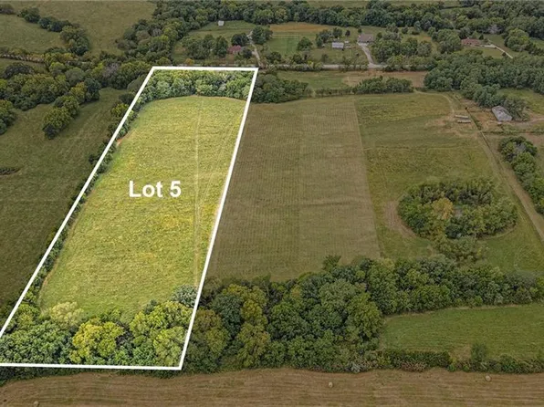 5 Arnold Park, Holt, MO 64048