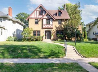 2709 16th Ave, Moline, IL 61265